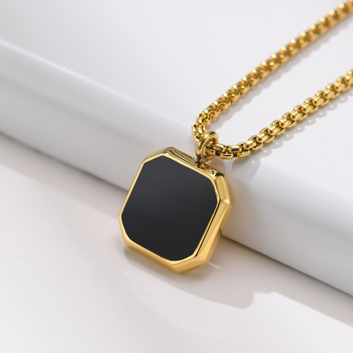 Gold Square Pendant Stainless Steel Black Necklace for Men, Light Luxury Clavicle Chain, No Fading