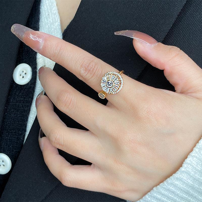 Anxiety Super Flash Zircon Rotating Exquisite Personality Finger Ring Adjustable Size Open Ring for Women