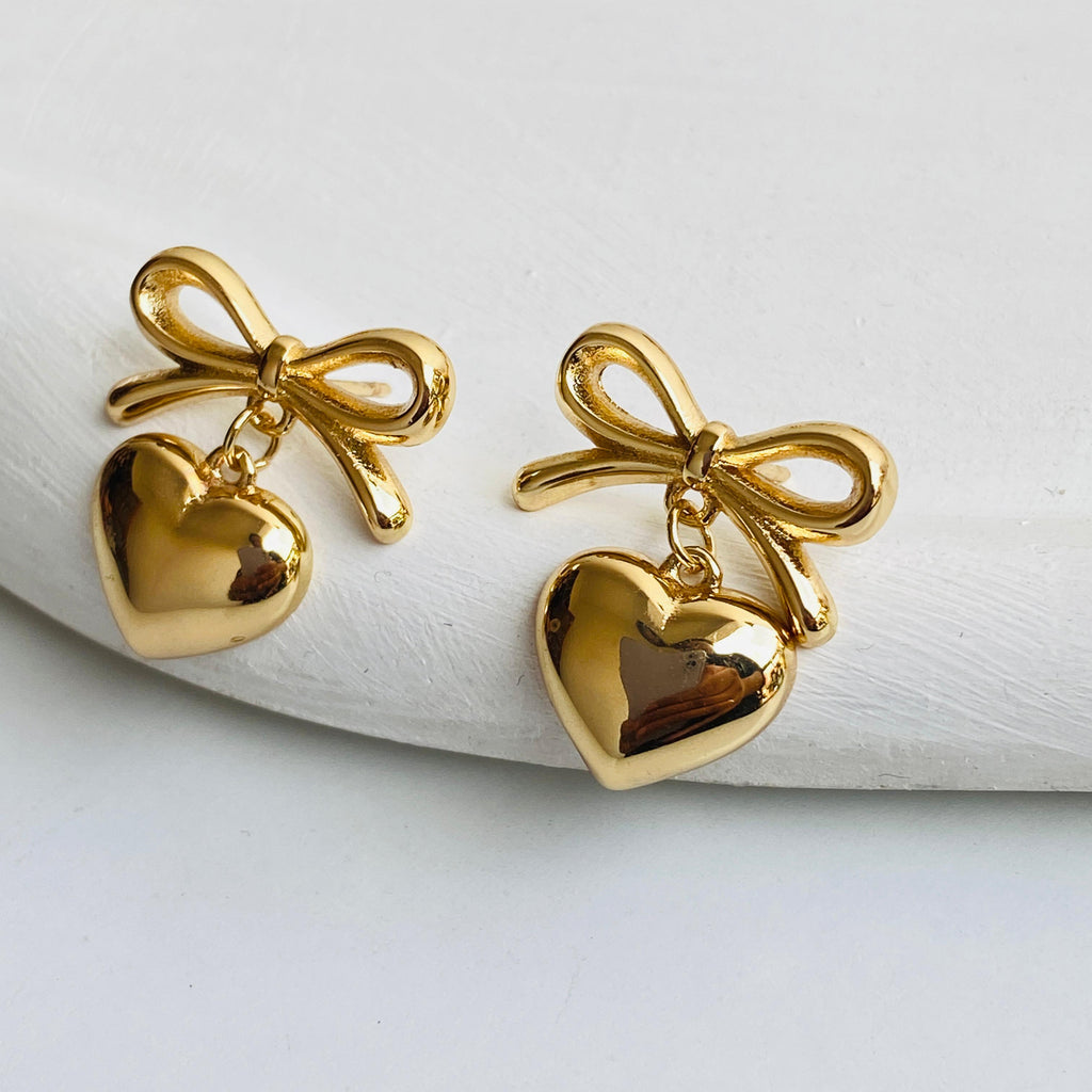 Gold-Plated Anti-Tarnish Bow-Heart Themed Earrings for Women