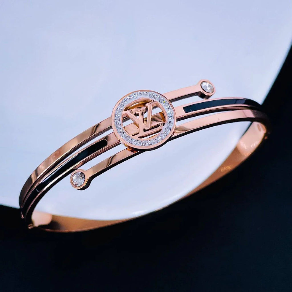 Exquisite LV Rose Gold American Diamonds Enamel Stainless Steel Openable Bracelet Bangle for Women