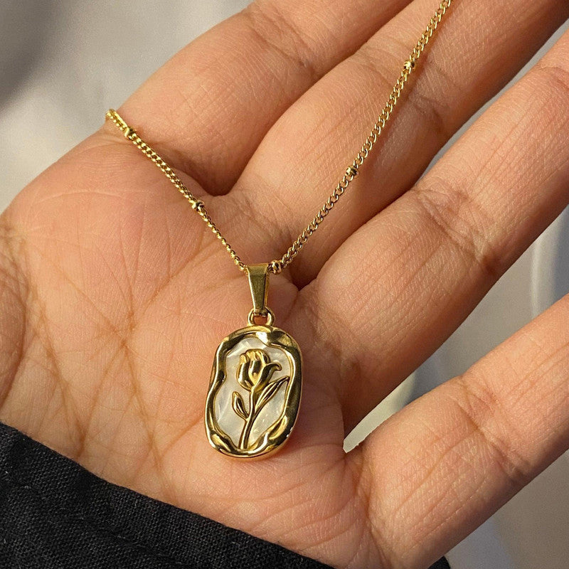 Gold Plated Rose Floral Pendant Anti Tarnish Necklace for Women