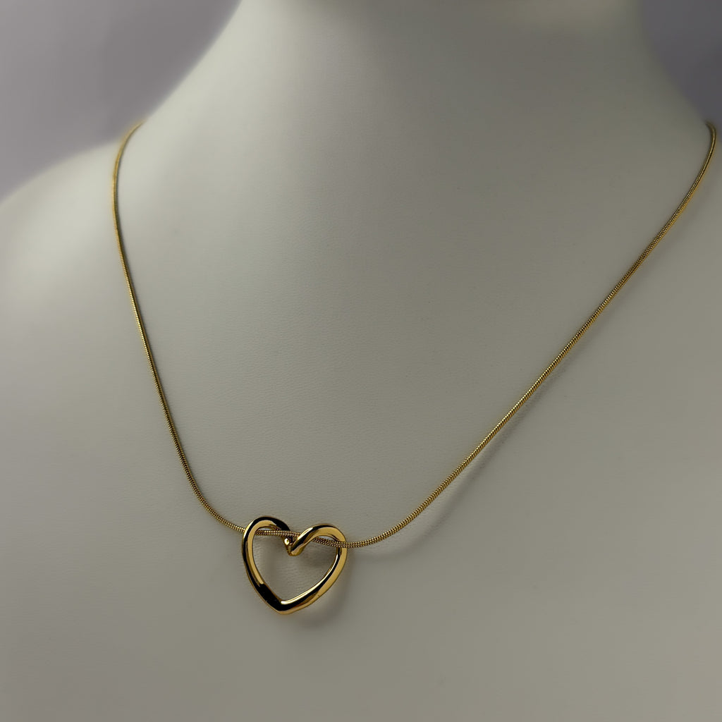 Gold Plated Heart Pendant Anti Tarnish Necklace for Women