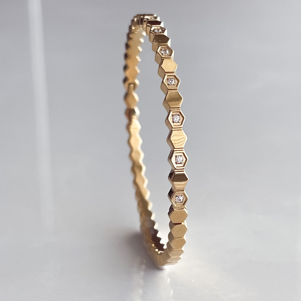 Gold-Plated AD Bangle-Style Hexagonal Anti-Tarnish Bracelet for Women