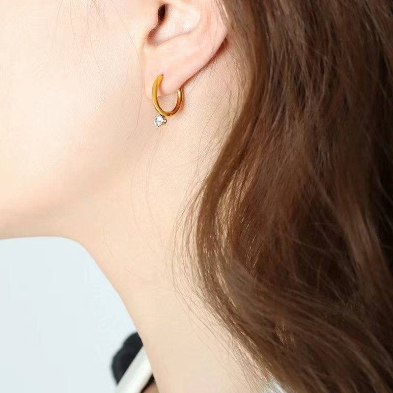 New Fashion Crystal with Gold Plated Stainless Steel Hoop Earrings for Women