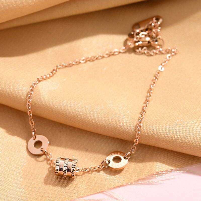 Korean Fashion Vintage Roman Numerals Stainless Steel Bracelet - Elegant Ladies' Jewelry