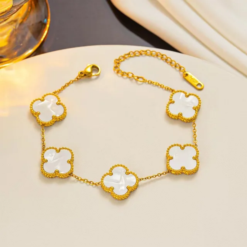 Gold-Plated Golden Anti-Tarnish Clover Bracelet for Girls and Women