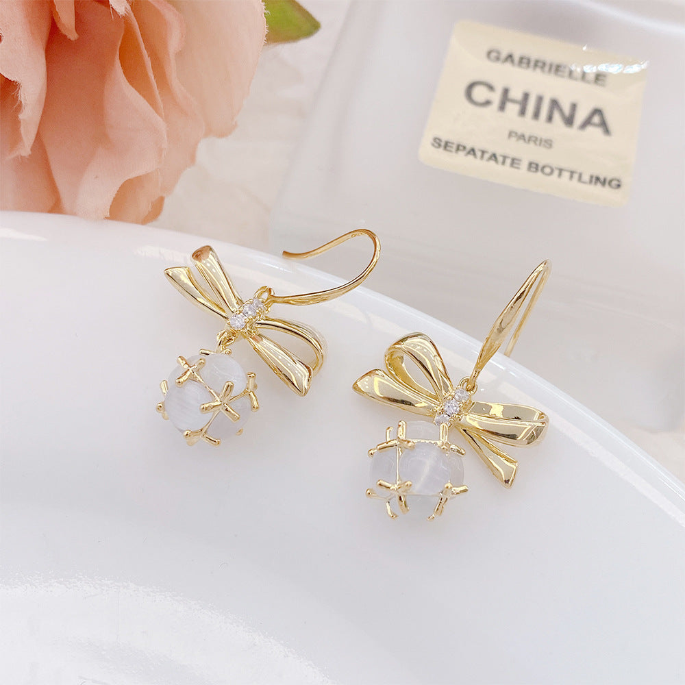 Trendy 18k Gold Plated Zirconia Bow Drop Design Fashion Earrings