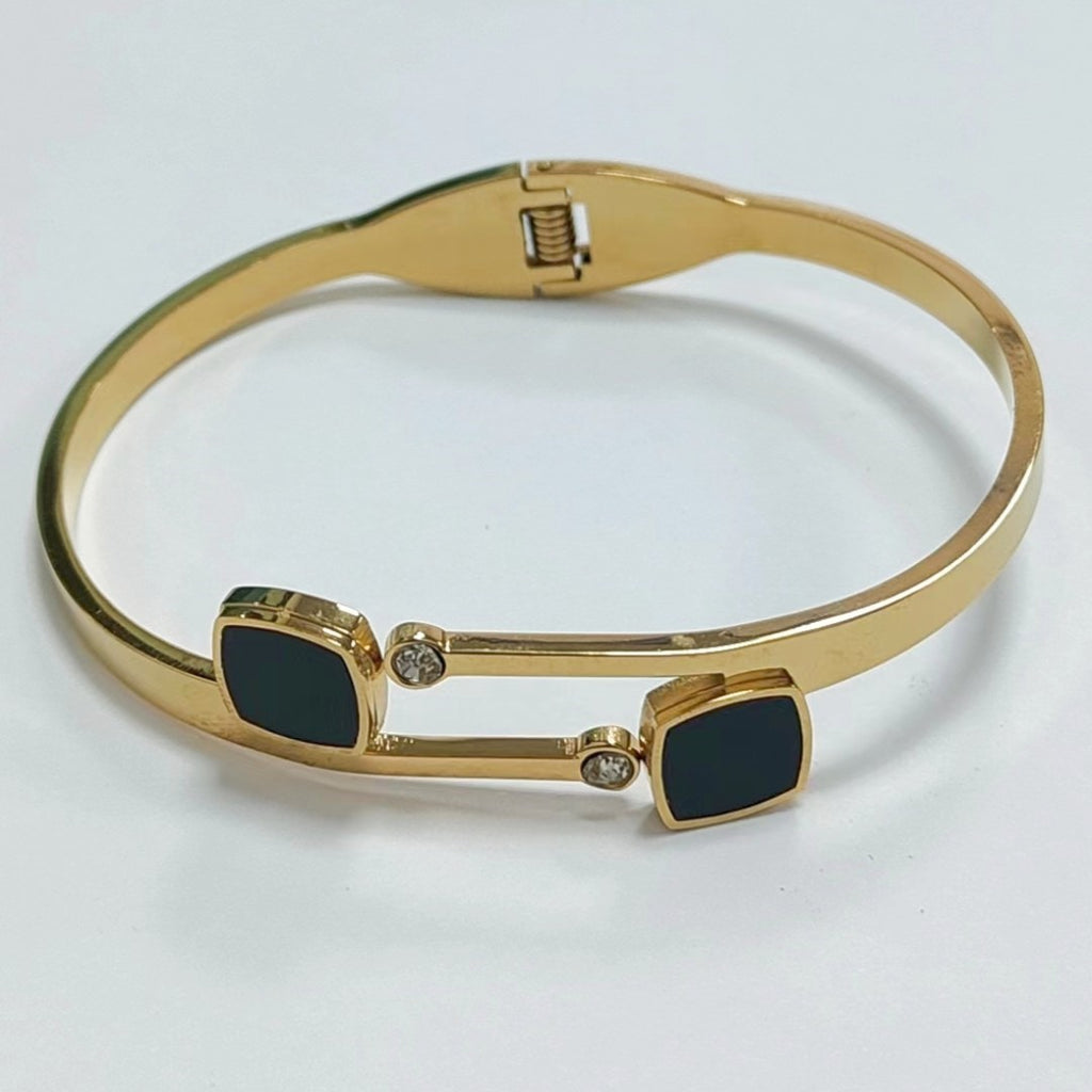 18K Gold Plated Stainless Steel Black Shell Double Cube Clasp Bangle Bracelet for Women