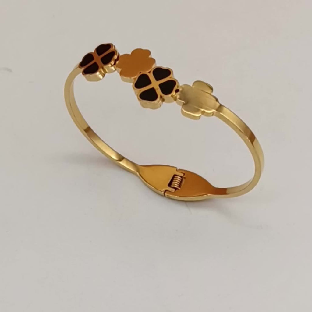 Four-leaf clover Stainless steel Gold Plated Bangle Bracelet for women