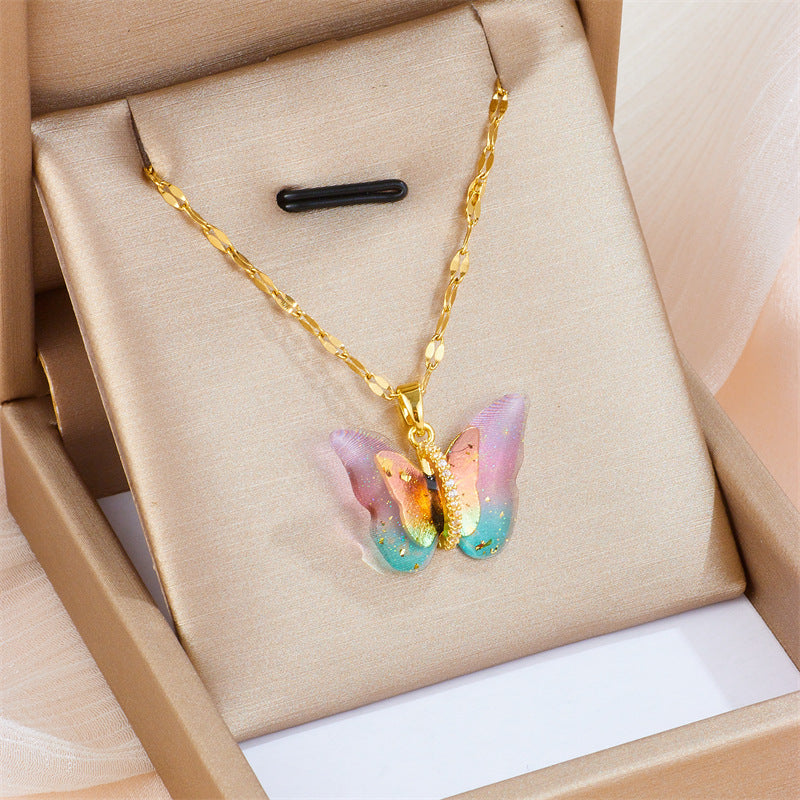 Gold Fantasy Butterfly Necklace for Women – Sweet Color Resin Diamond Clavicle Chain, Elegant Fashion Accessories