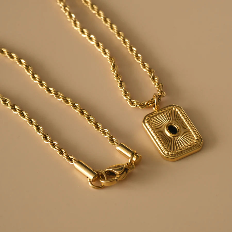 18K Gold Plated Stainless Steel Vintage Style Square Pendant Necklace