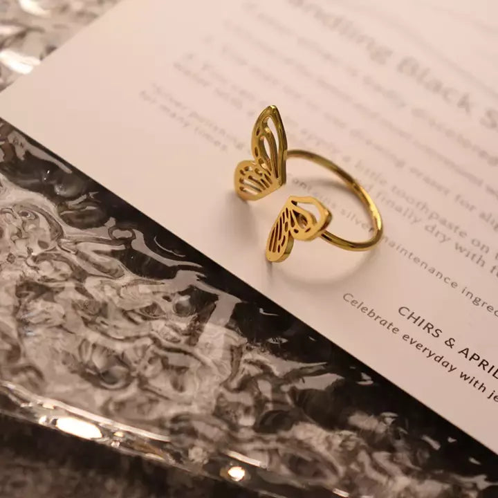 Fashion Open Butterfly Design Finger Ring 18K Gold Plated Stainless Steel Ring for Women