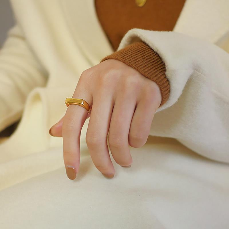 Shimmering 22k Gold Ring for Women